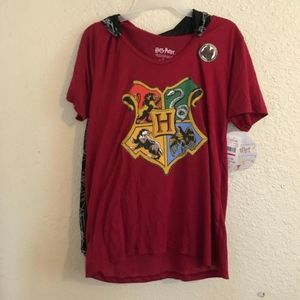 NWT Harry Potter Tee Shirt w Cloak Junior Large